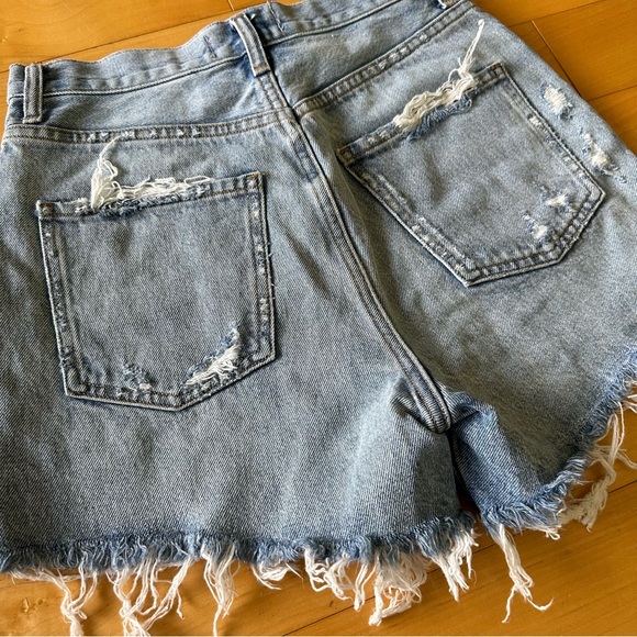 AGOLDE Dee Shorts - Picture 6 of 6